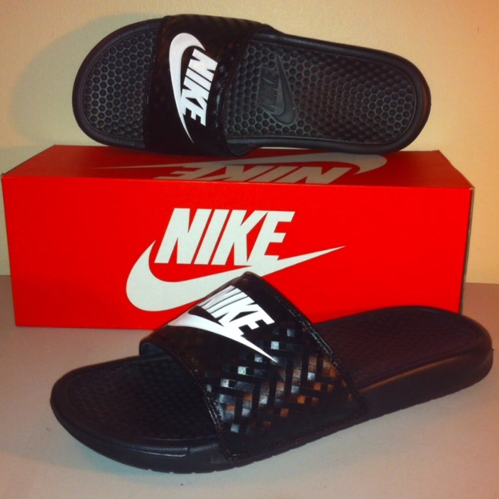 NWT Nike Benassi JDI  Black WMNS - Picture 6 of 8